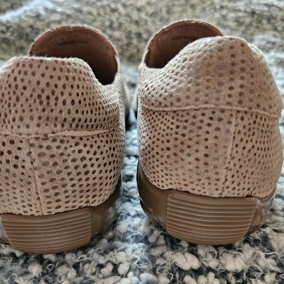 Leather Vaneli Sport loafers. Size: 7.5M (US). Color: Taupe/tan - Picture 5 of 8